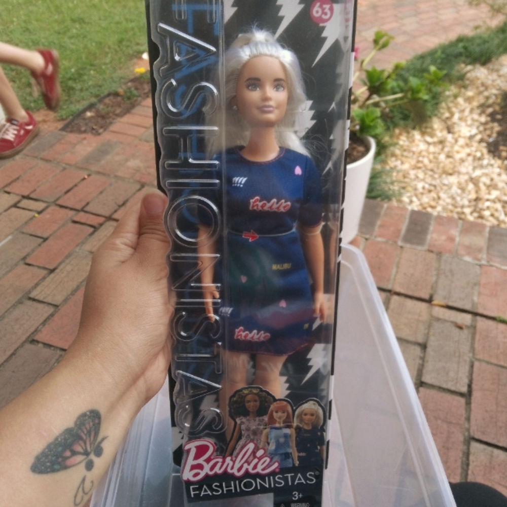 COPY - Fashionista Barbie 63